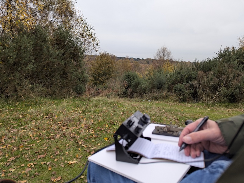 G90 radio, notepad and key
